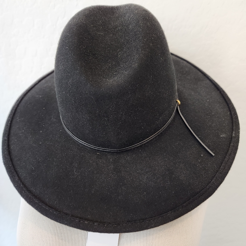 Refined Wide Brim Wool Floppy Hat Black
